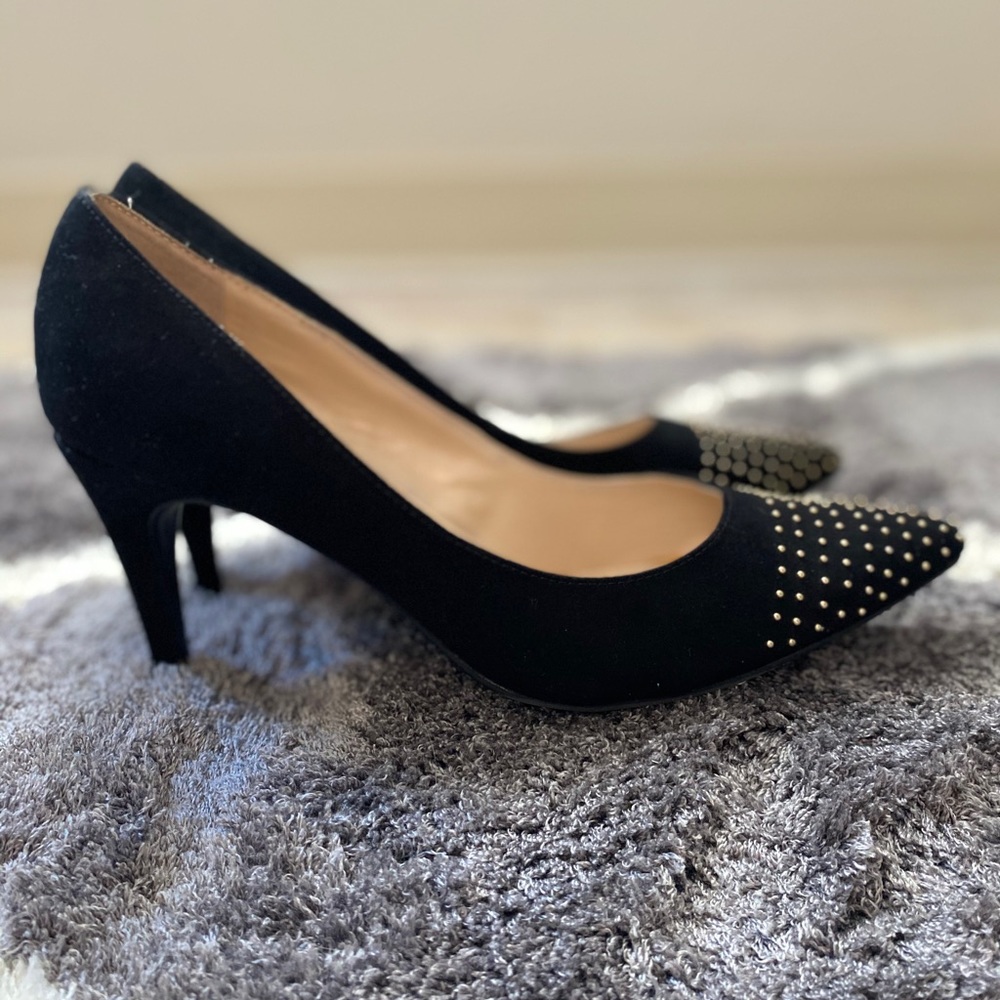 Unisa black heels